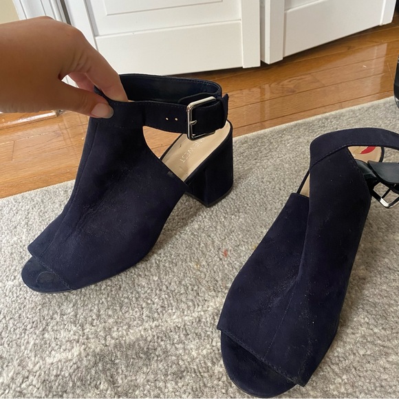 Navy Nine West heels - 10 - Picture 8 of 9